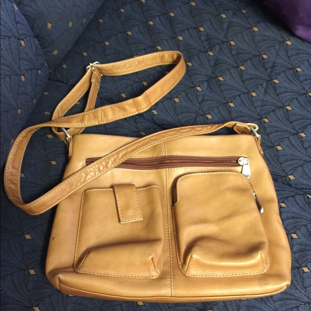 Genuine leather crossbody bag - Picture 3 of 8